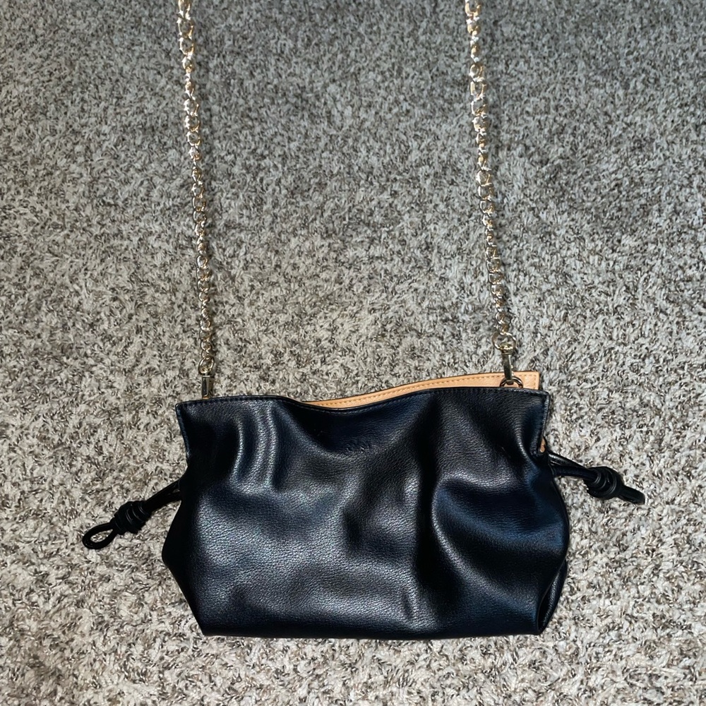 Black & gold crossbody purse